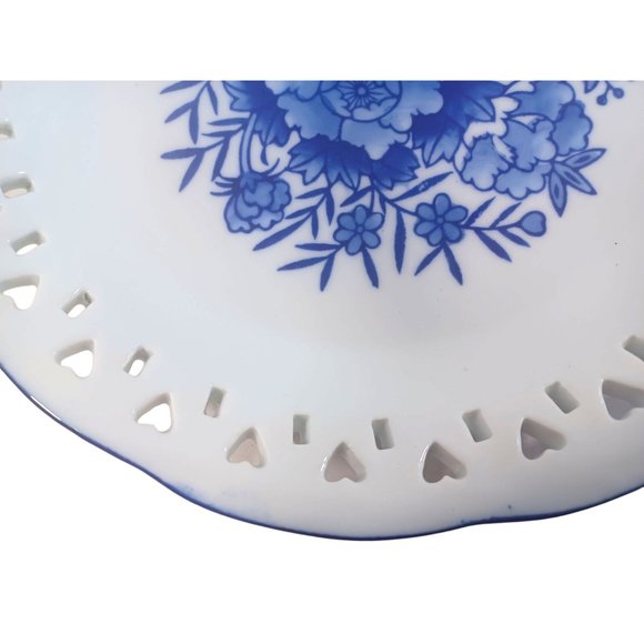 Vtg 9.25" Delf Blue Hand Painted Floral Heart Cutout Lace Edge Decorative - Picture 4 of 9